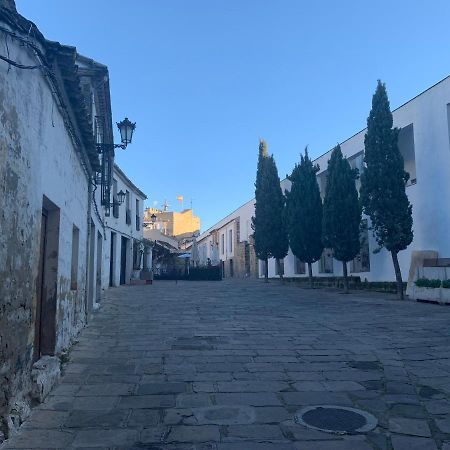 Hostal Poeta Machado Baeza Zewnętrze zdjęcie