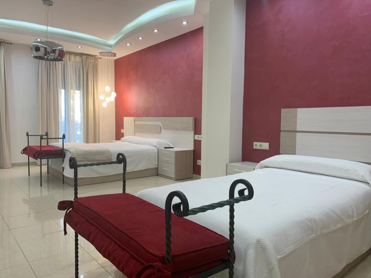 Hostal Poeta Machado Baeza Zewnętrze zdjęcie