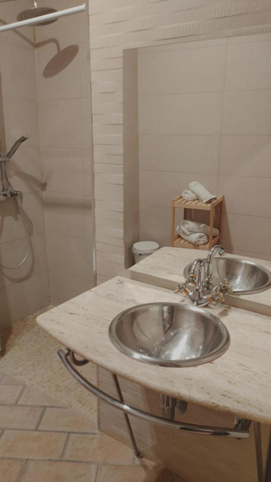 Hostal Poeta Machado Baeza Zewnętrze zdjęcie